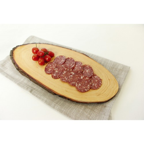 Aufgeschnittene Hirschsalami