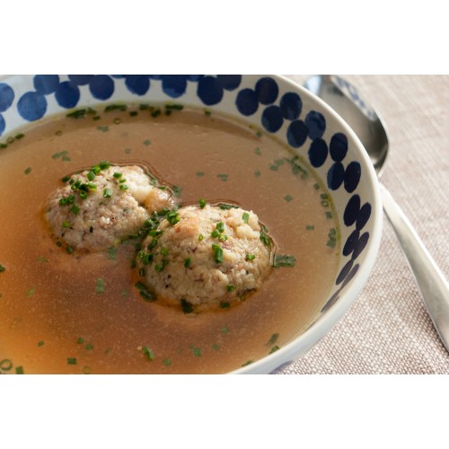 Speckknödel in der Brühe