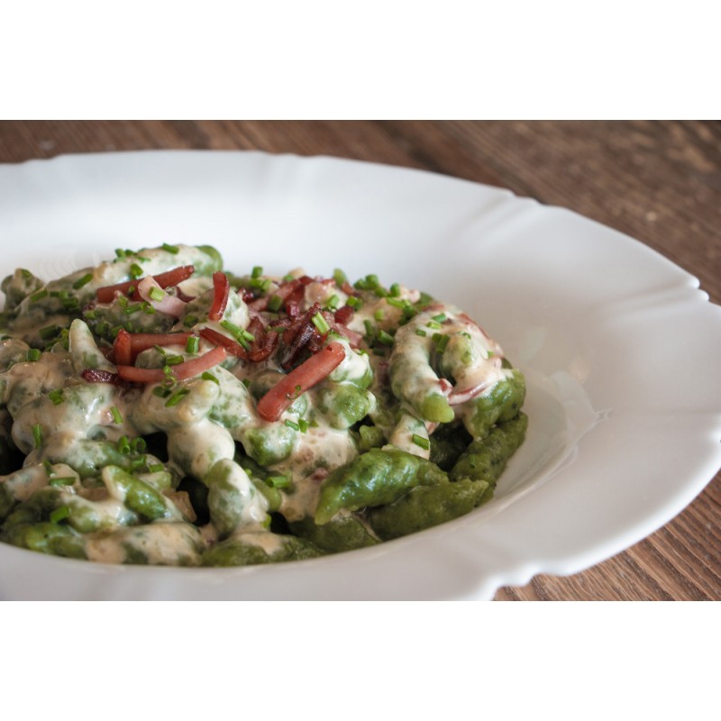 Spinatspätzle mit Speck