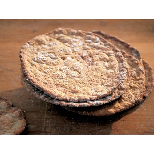 Traditionelles Schüttelbrot aus Südtirol