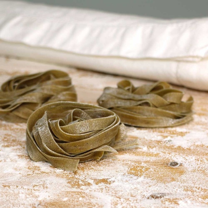 Radicchio- und Rosmarin-Tagliatelle