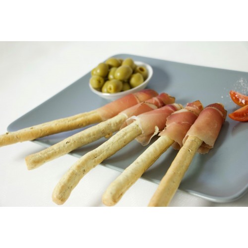 Schüttelbrot-Grissini mit Speck