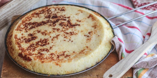 Kartoffelkuchen mit Käse, Zucchini und Radicchio